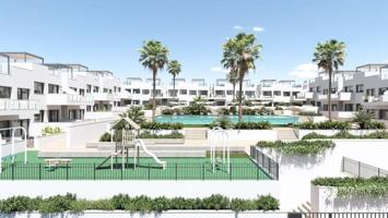 Bungalow en venta en Torrevieja, Los balcones photo 0