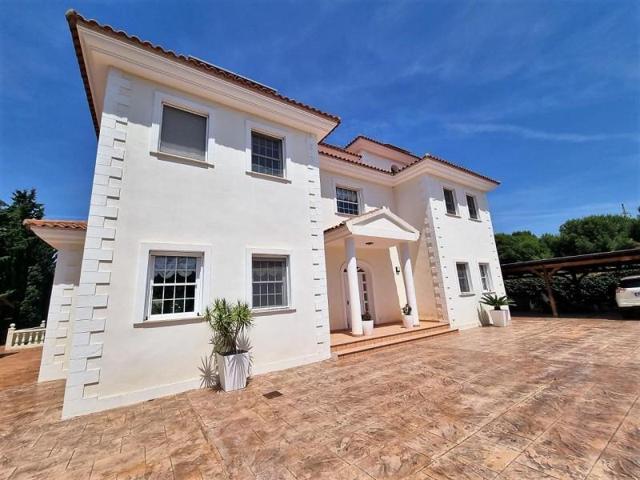 Chalet en venta en Alicante, Calle Hinojo, 03559 photo 0