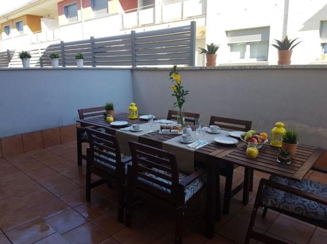 Adosada en venta en Ribadumia, Salnés photo 0