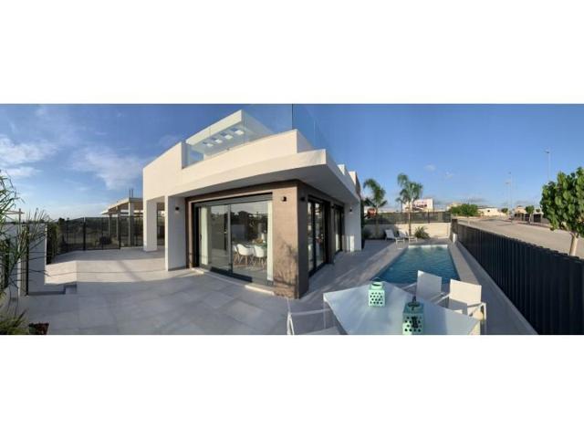 Chalet en venta en Daya Nueva photo 0