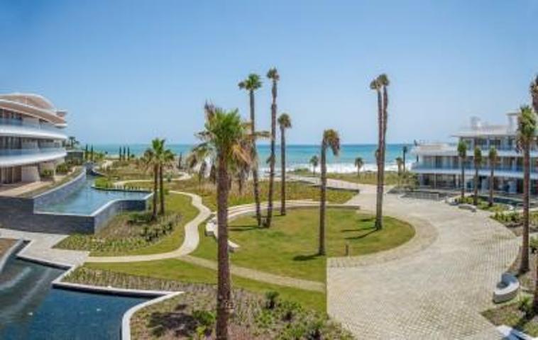 Piso en venta en Estepona, Costa del Sol Occidental - Área de Estepona photo 0