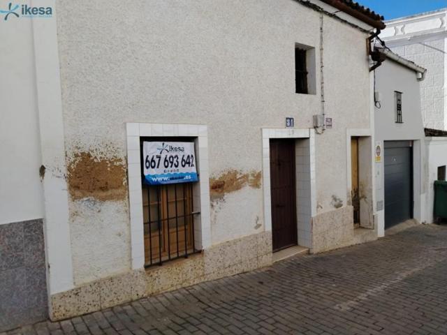 Adosada en venta en Barcarrota, Barcarrota photo 0