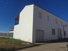 Piso en venta en Fregenal de la Sierra, Sierra Suroeste photo 0