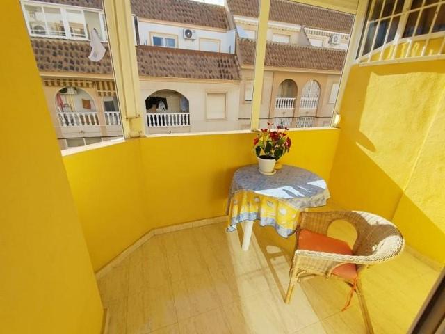 Apartamento en venta en Torrevieja, Calas blanca photo 0