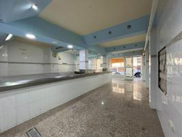 Local comercial en venta en Benidorm photo 0