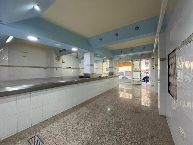 Local comercial en venta en Benidorm photo 0