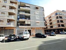 Apartamento en venta en Guardamar del Segura, Pueblo photo 0