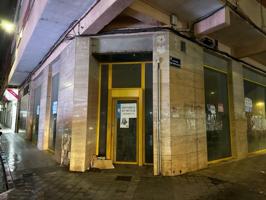 Local comercial en venta en Elda, Avenida de chapí photo 0