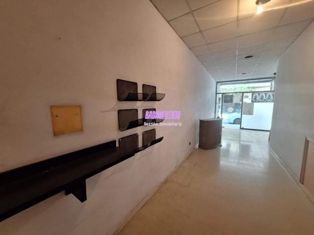 Local comercial en venta en Badalona, Centro photo 0