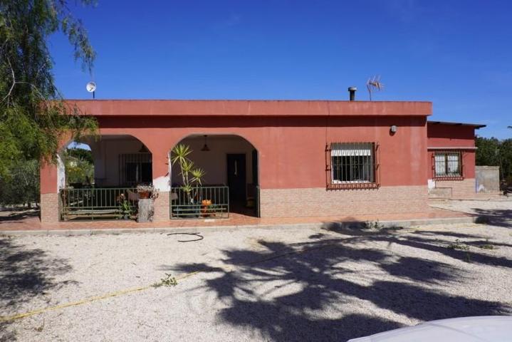 Casa con terreno en venta en Elche, Derramador photo 0