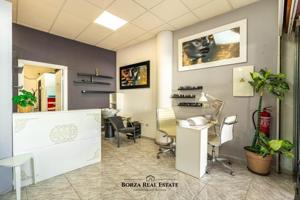 Local comercial en venta en Adeje, San Eugenio Bajo photo 0