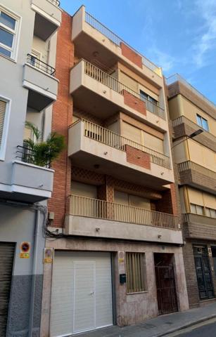 Piso en venta en Alicante, Carolinas bajas photo 0