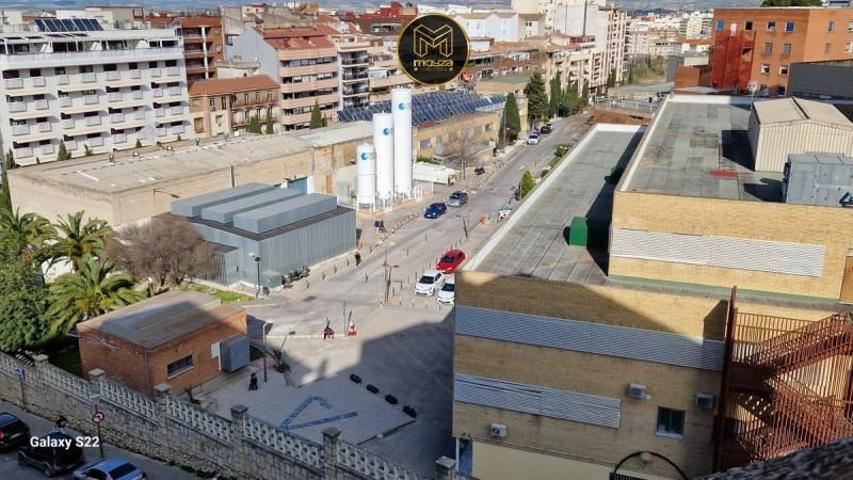 Piso en venta en Jaén, Hospital General photo 0