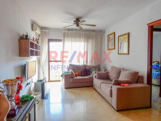 Piso en venta en Mijas, Las lagunas photo 0