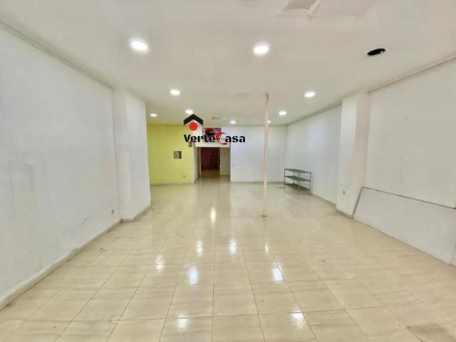 Local comercial en venta en Valencia, Pechina photo 0