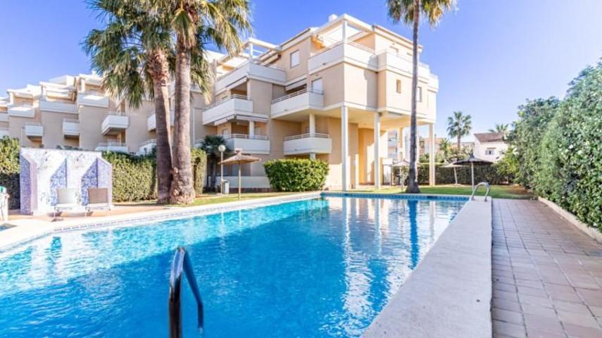 Apartamento en venta en Denia, LM KM 4 AL 6, 1ª LINEA photo 0