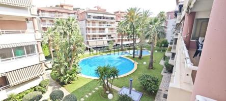 Apartamento en venta en Denia, Casco Urbano photo 0