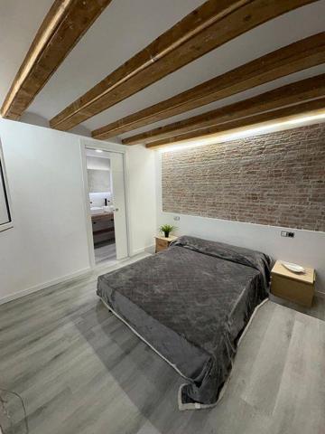Apartamento en venta en Barcelona photo 0