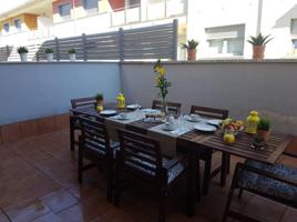 Adosada en venta en Ribadumia, Salnés photo 0