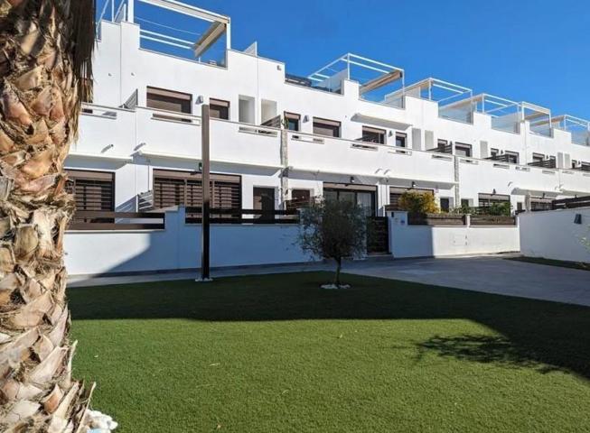 Duplex en venta en Torrevieja, Torreta florida photo 0