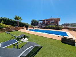 Chalet en venta en Vespella de Gaia, URB SANT MIQUEL photo 0