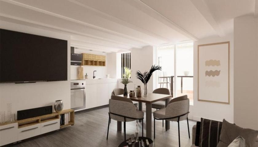 Piso en venta en Barcelona photo 0