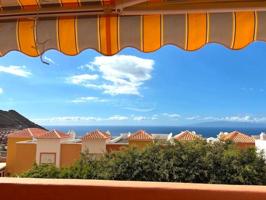 Piso en venta en Arona, Roque del Conde photo 0