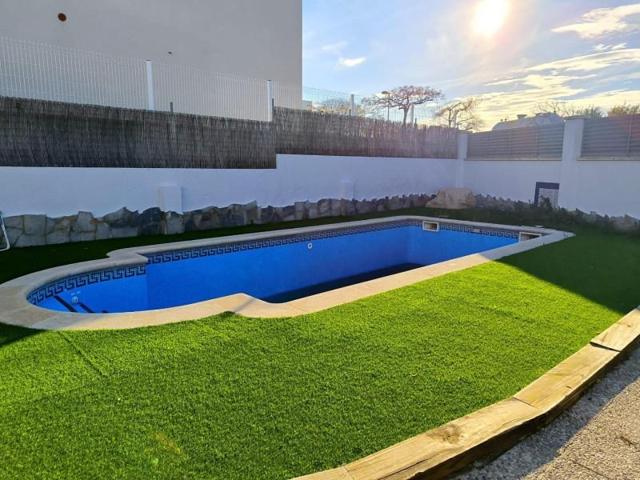 Casa en venta en Vilanova i la Geltrú, Fondo Somella photo 0