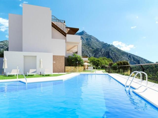 Apartamento en venta en Marbella, Istán, Marbella photo 0