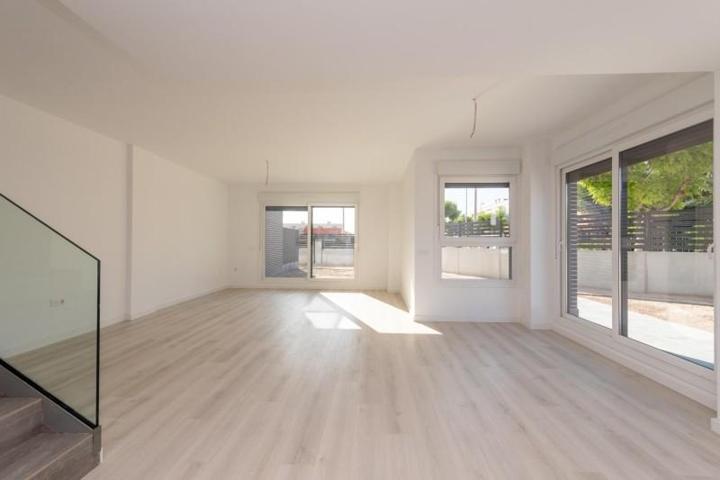 Bungalow en venta en Mutxamel, Mutxamel photo 0