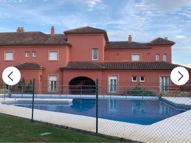 Duplex en venta en Sotogrande, Sotogrande photo 0