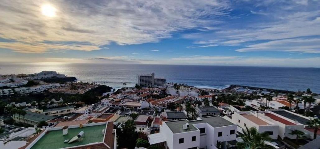 Piso en venta en Santiago del Teide photo 0