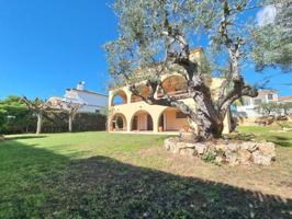 Chalet en venta en Torredembarra, ELS MUNTS photo 0