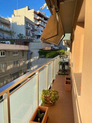 Apartamento en venta en Barcelona photo 0