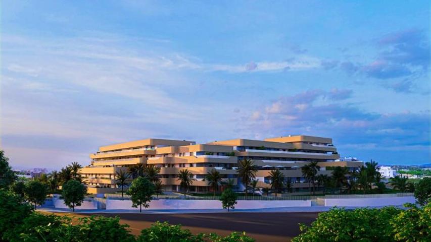 Apartamento en venta en Estepona, Las Mesas, Estepona photo 0