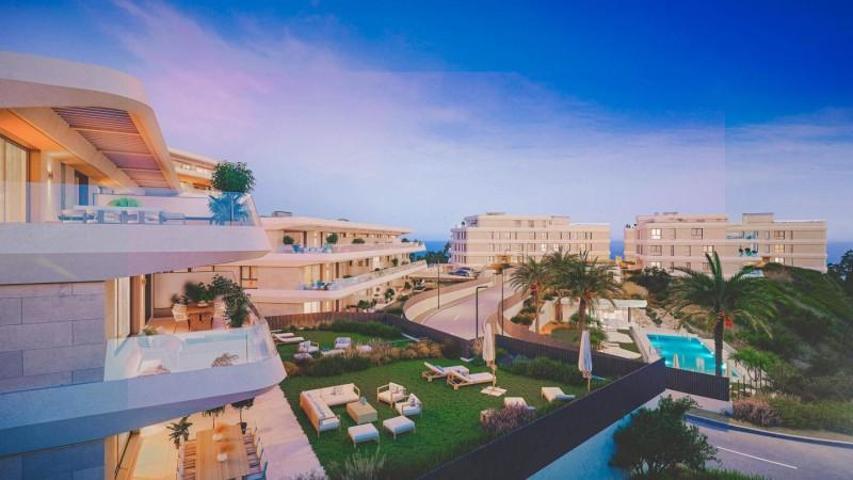 Apartamento en venta en Estepona, Selwo-La Panera, New Golden Mile photo 0