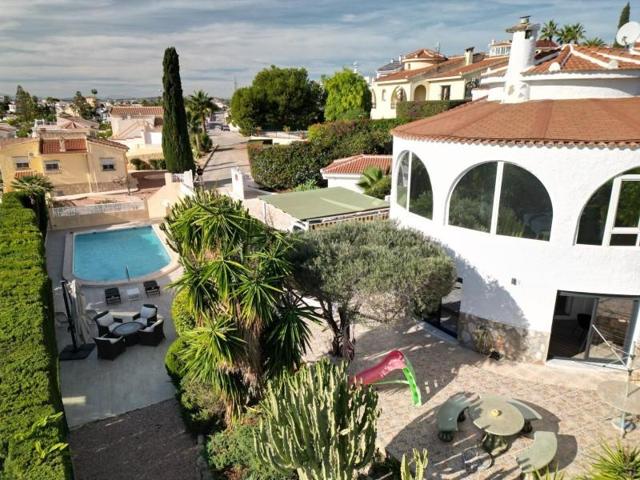 Chalet en venta en Rojales photo 0