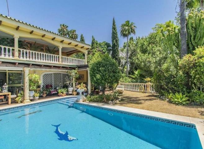 Chalet en venta en Marbella, Marbella Golden Mile - Nagüeles photo 0