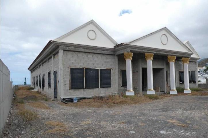 Chalet en venta en Adeje photo 0