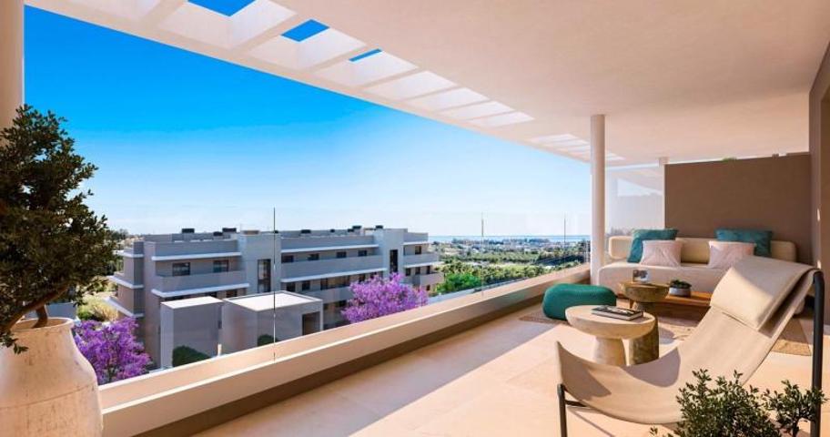 Apartamento en venta en Estepona, La Resina, New Golden Mile photo 0