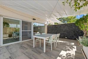 Chalet en venta en Alfaz del Pi photo 0