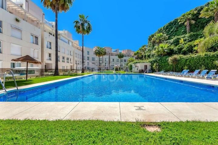 Duplex en venta en Marbella, Nueva Andalucia - La Corniche photo 0