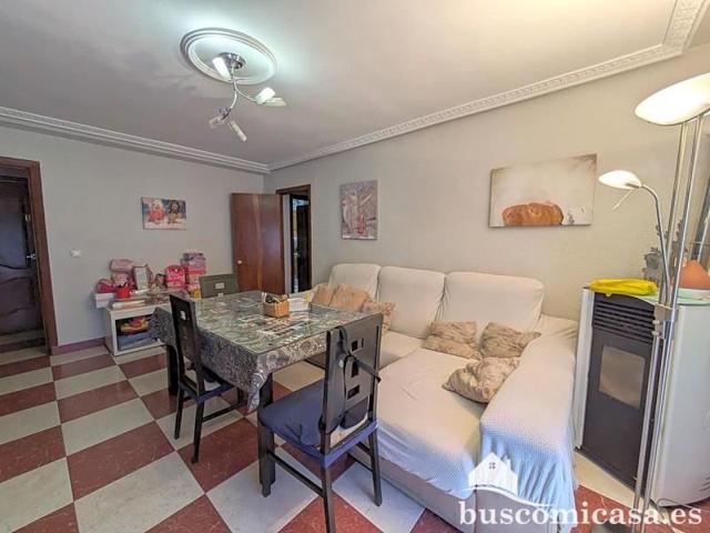 Piso en venta en Linares, Calle Azorín, 23700 photo 0