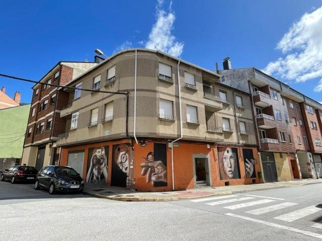 Piso en venta en Ponferrada, Alta photo 0