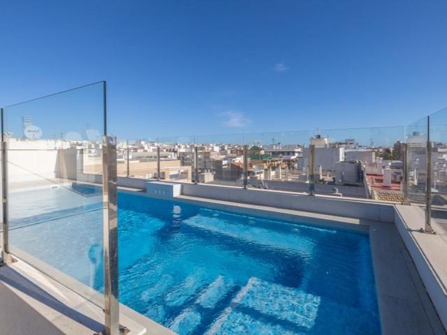 Apartamento en venta en Torrevieja, Playa del Cura photo 0