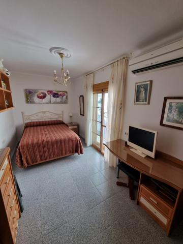 Casa en venta en Nerja, Centro photo 0