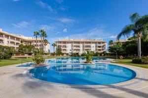 Apartamento en venta en Orihuela Costa, Playa Flamenca photo 0