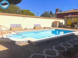 Chalet en venta en Chiclana de la Frontera, Pinar de los franceses photo 0
