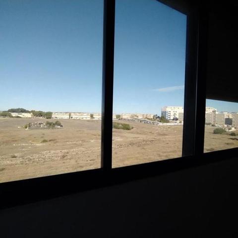 Apartamento en venta en Torrevieja photo 0