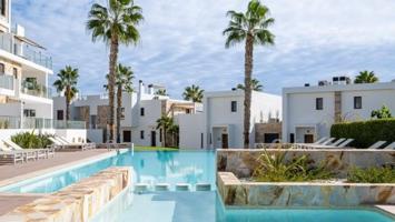 Apartamento en venta en Orihuela Costa photo 0